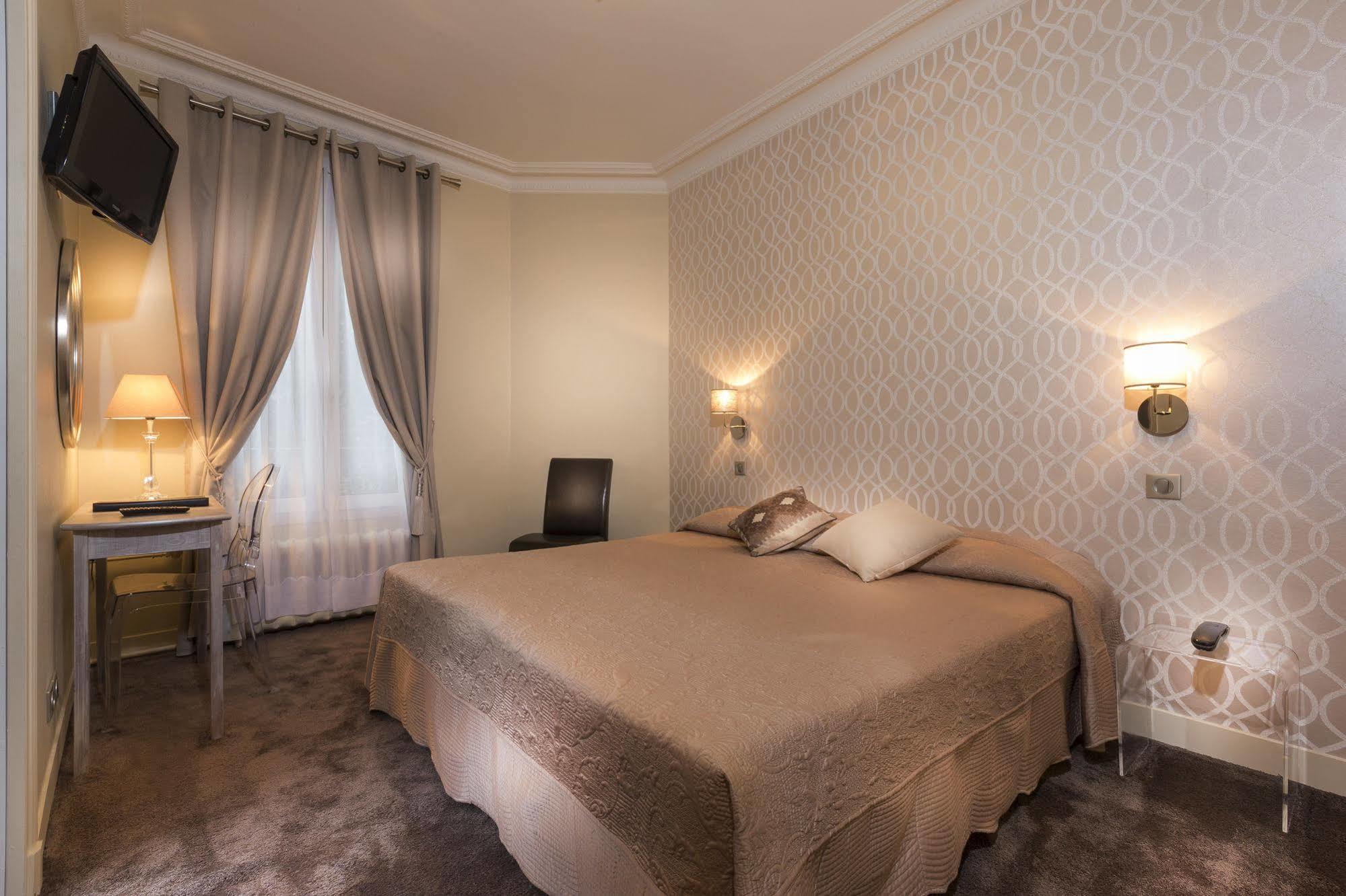 Hotel Donjon Венсенн Екстер'єр фото